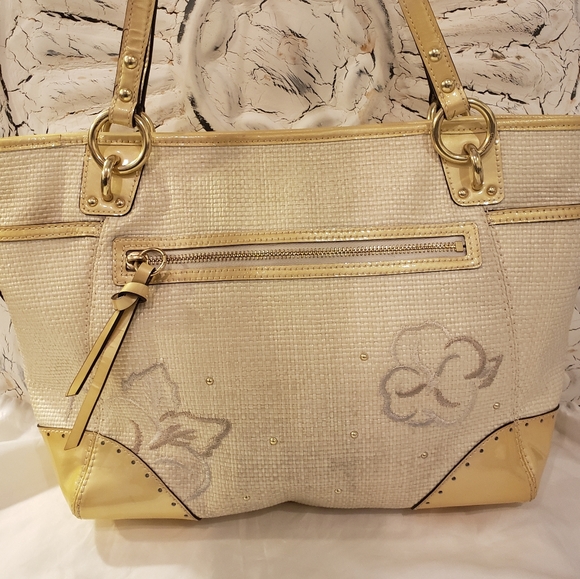 Coach Limited edition Hamptons Floral Straw Bag 98 - Picture 9 of 16